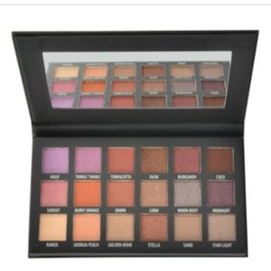 Kab Cosmetics Day and Night pallete